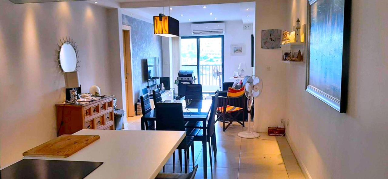 Apartment Unobstructred Seaviews, 2br, Kingbeds, Fully Acd Marsaskala