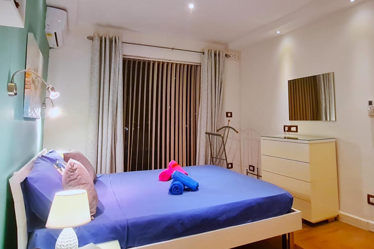 Unobstructred Seaviews, 2br, Kingbeds, Fully Acd Apartment