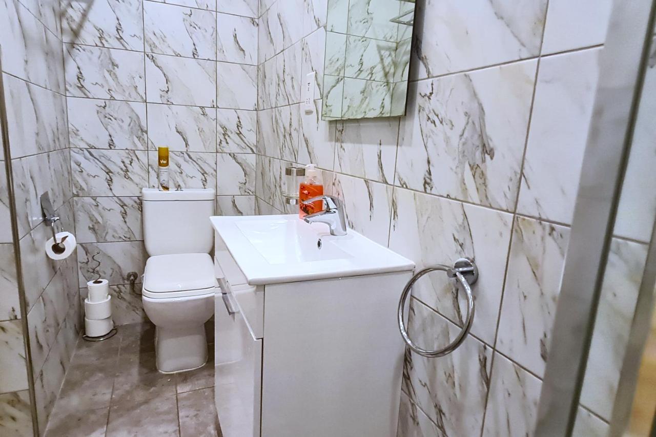 Unobstructred Seaviews, 2br, Kingbeds, Fully Acd