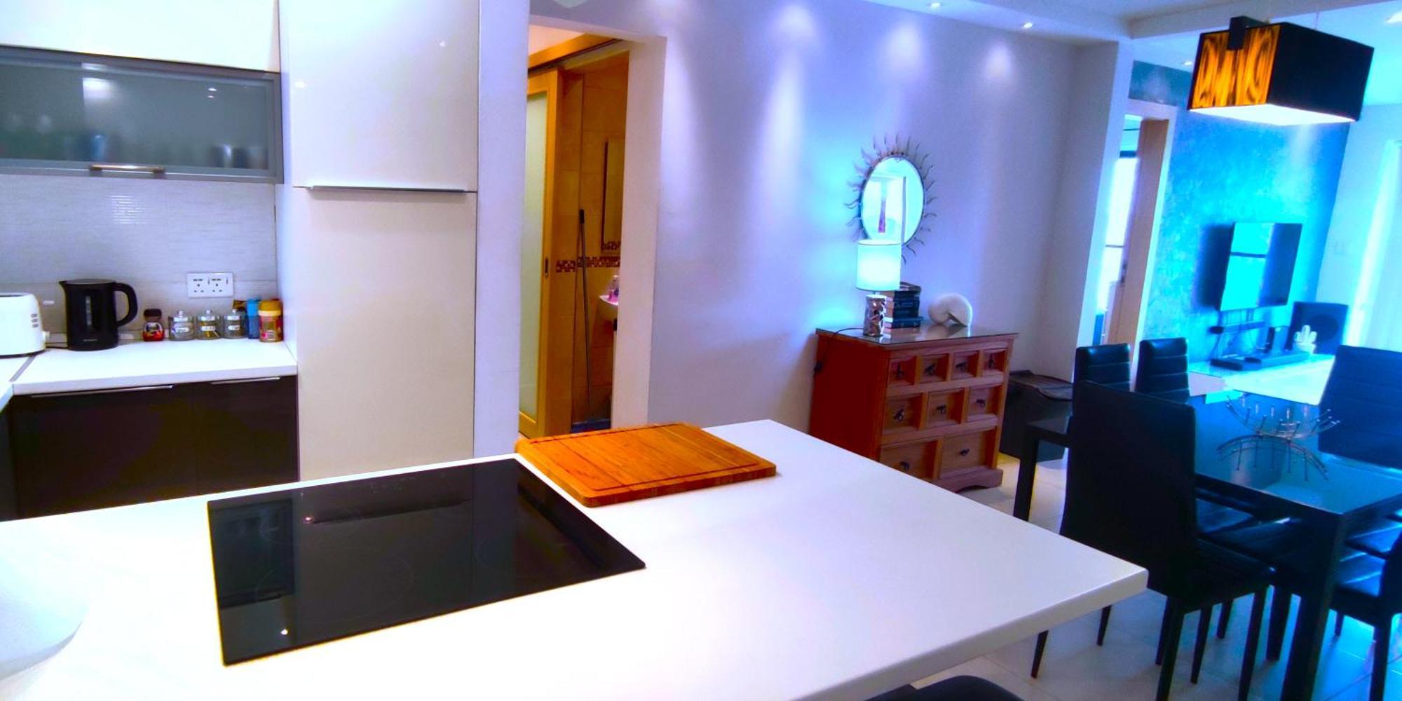 Unobstructred Seaviews, 2br, Kingbeds, Fully Acd Apartment